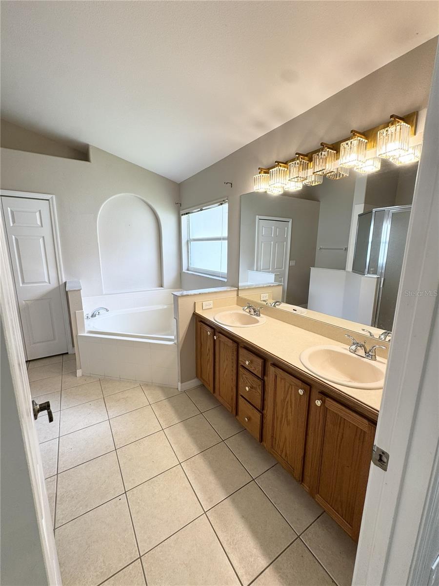 INDIAN CREEK PH 6 - Residential
