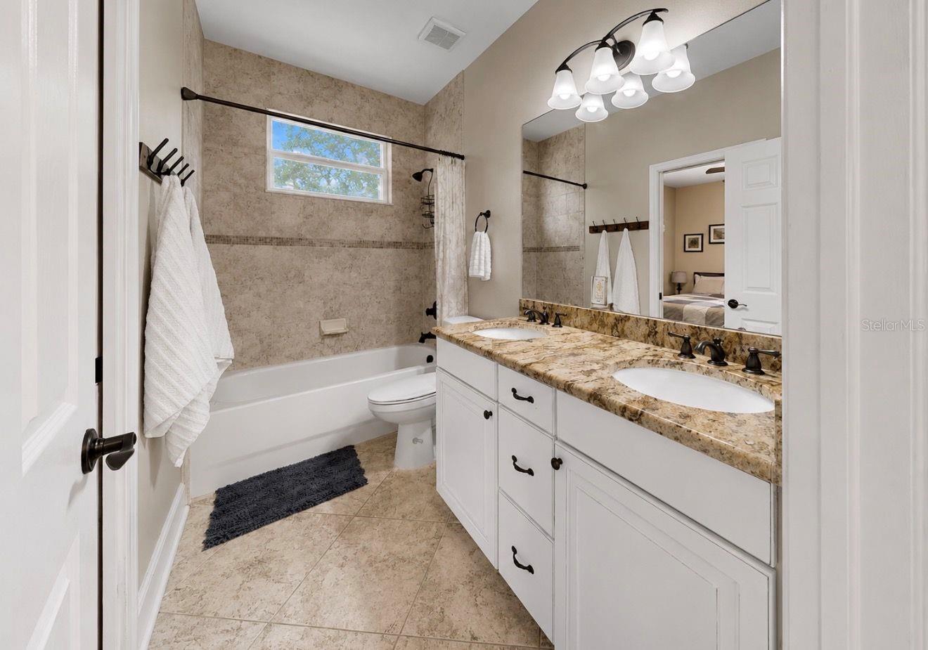 LITHIA ESTATES - Residential