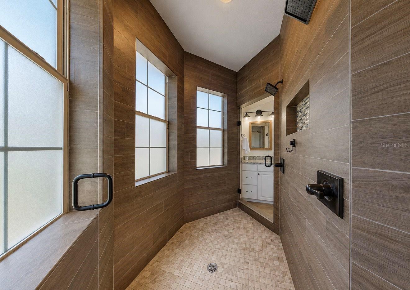 LITHIA ESTATES - Residential