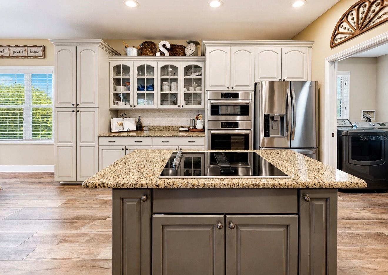 LITHIA ESTATES - Residential
