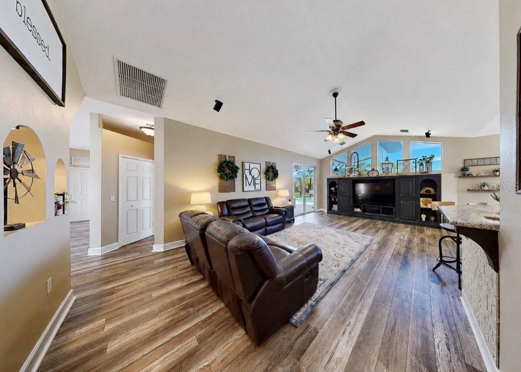 LITHIA ESTATES - Residential