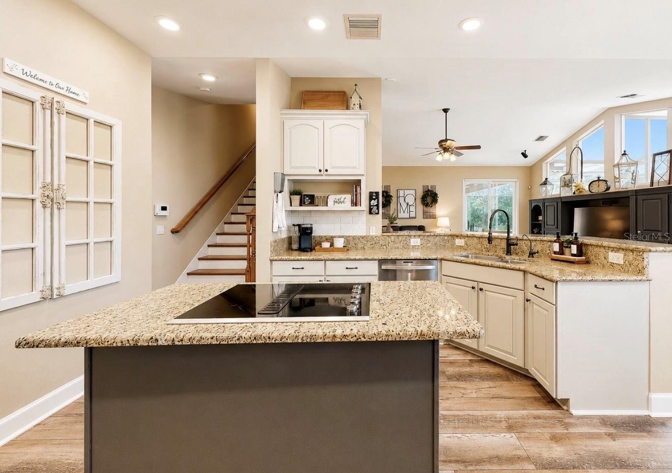 LITHIA ESTATES - Residential