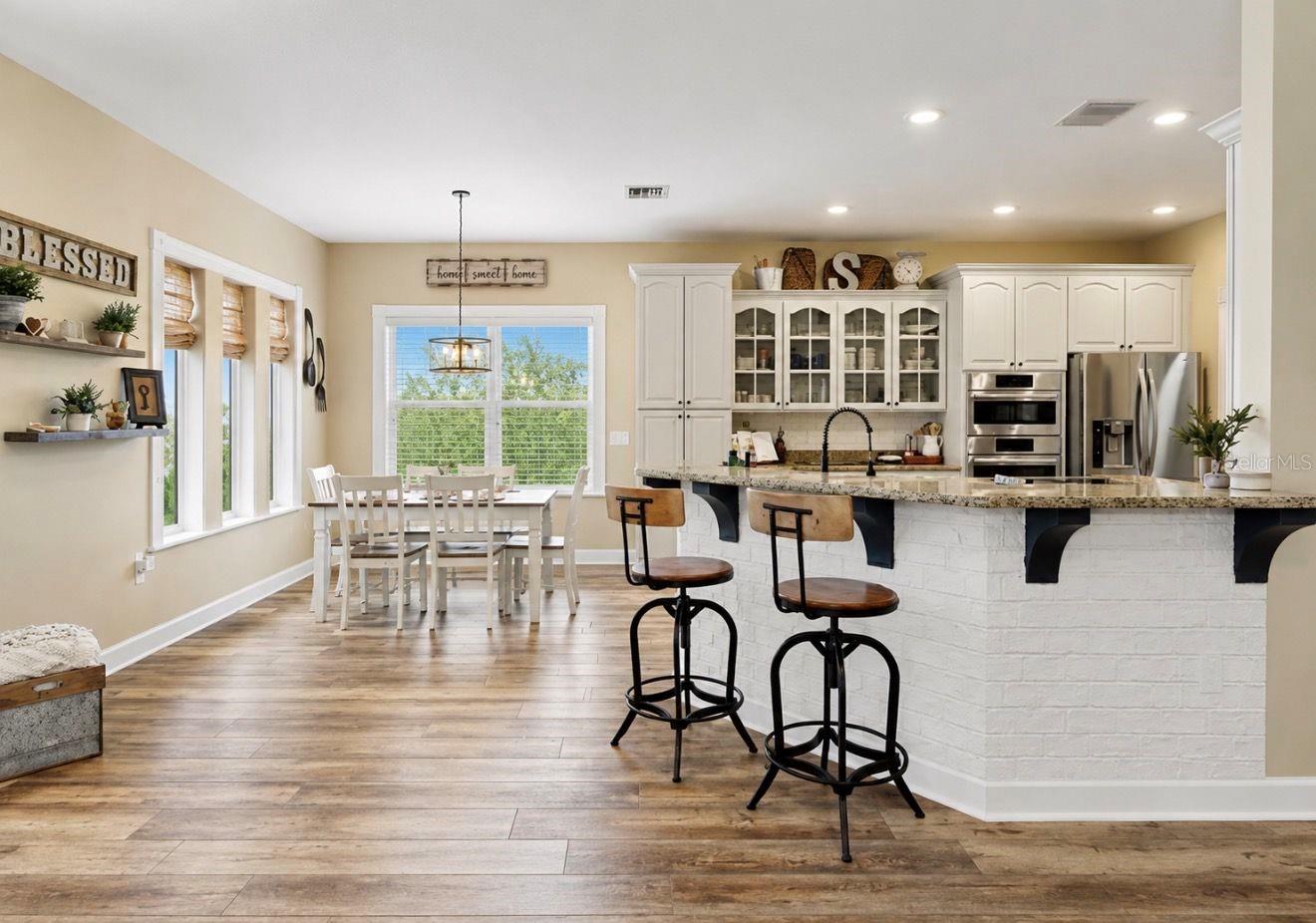 LITHIA ESTATES - Residential