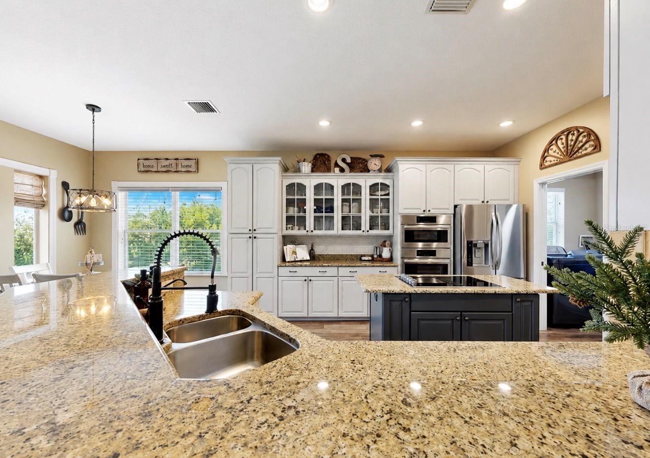 LITHIA ESTATES - Residential