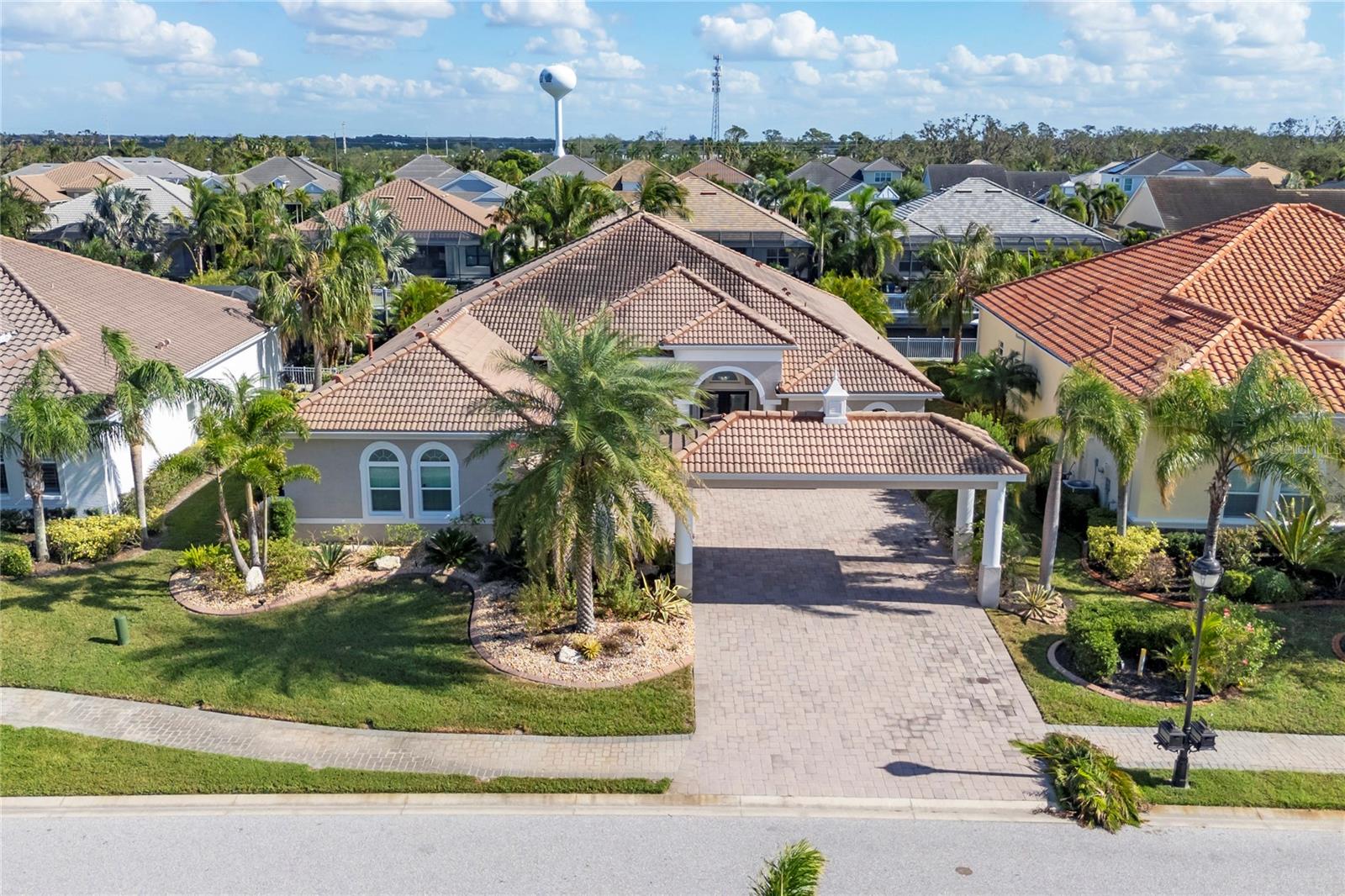 HAROURWALK AT THE INLETS - Residential