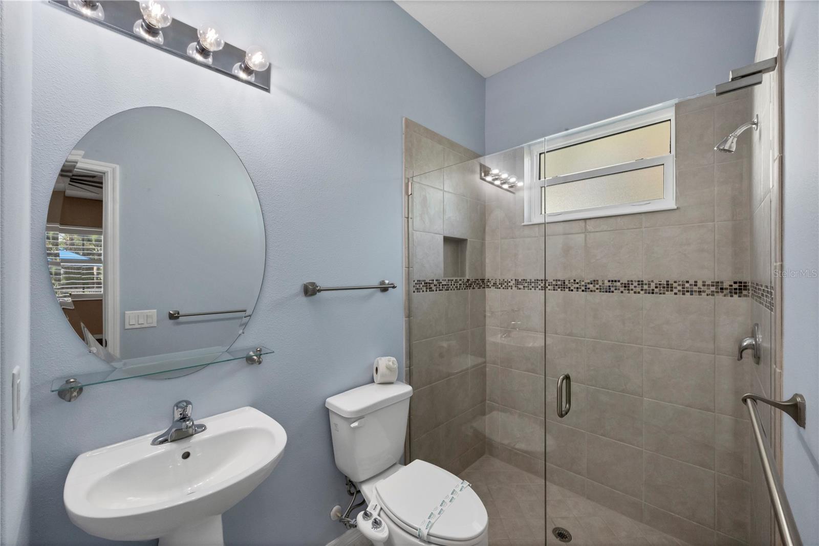 HAROURWALK AT THE INLETS - Residential