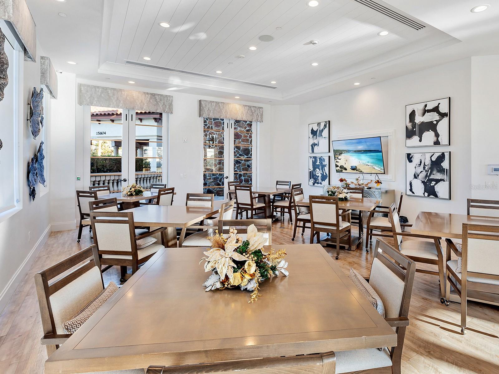 LAKE CLUB PH II - Residential