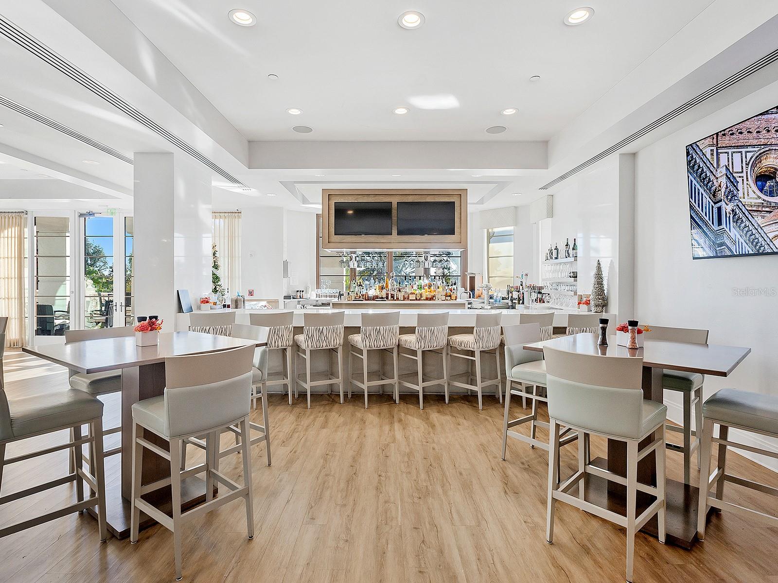 LAKE CLUB PH II - Residential