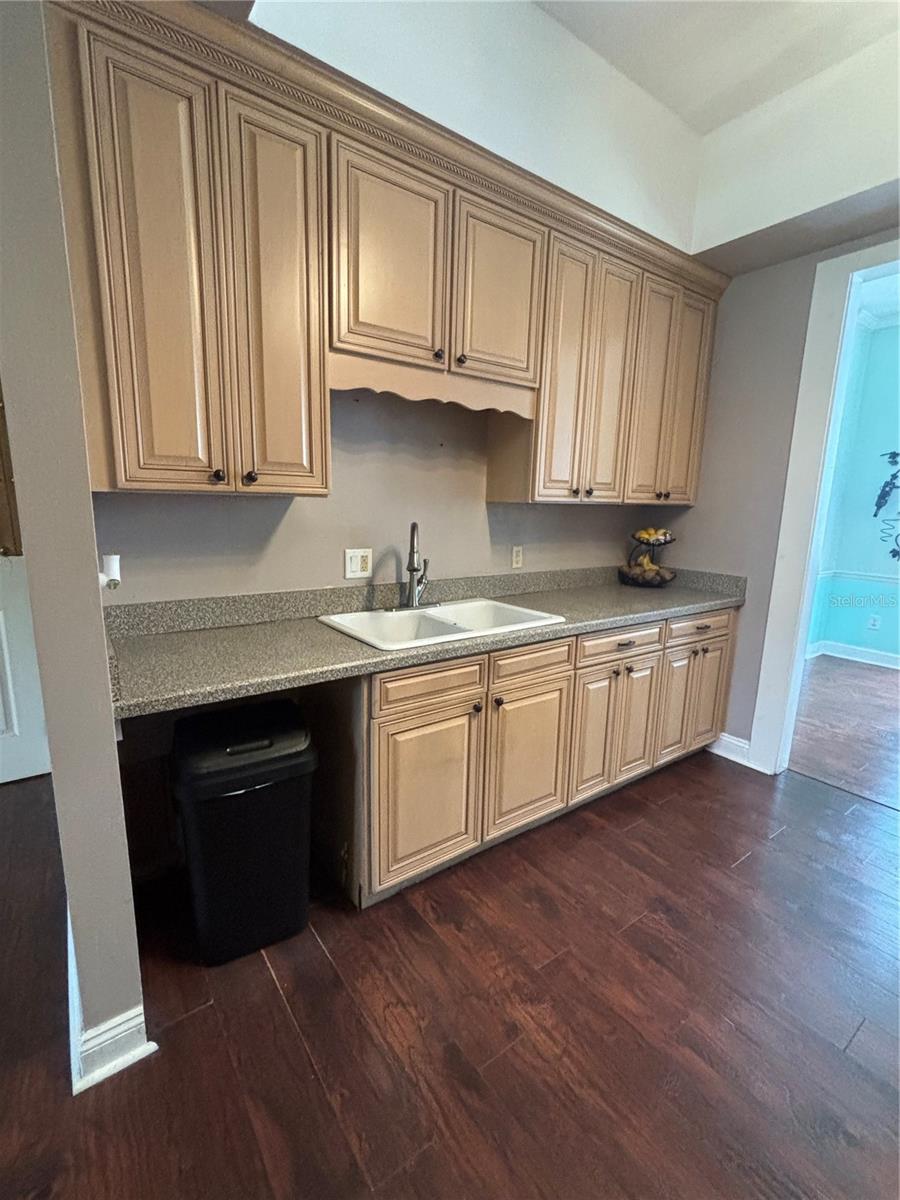 PEPPERTREE VILLAGE - Residential