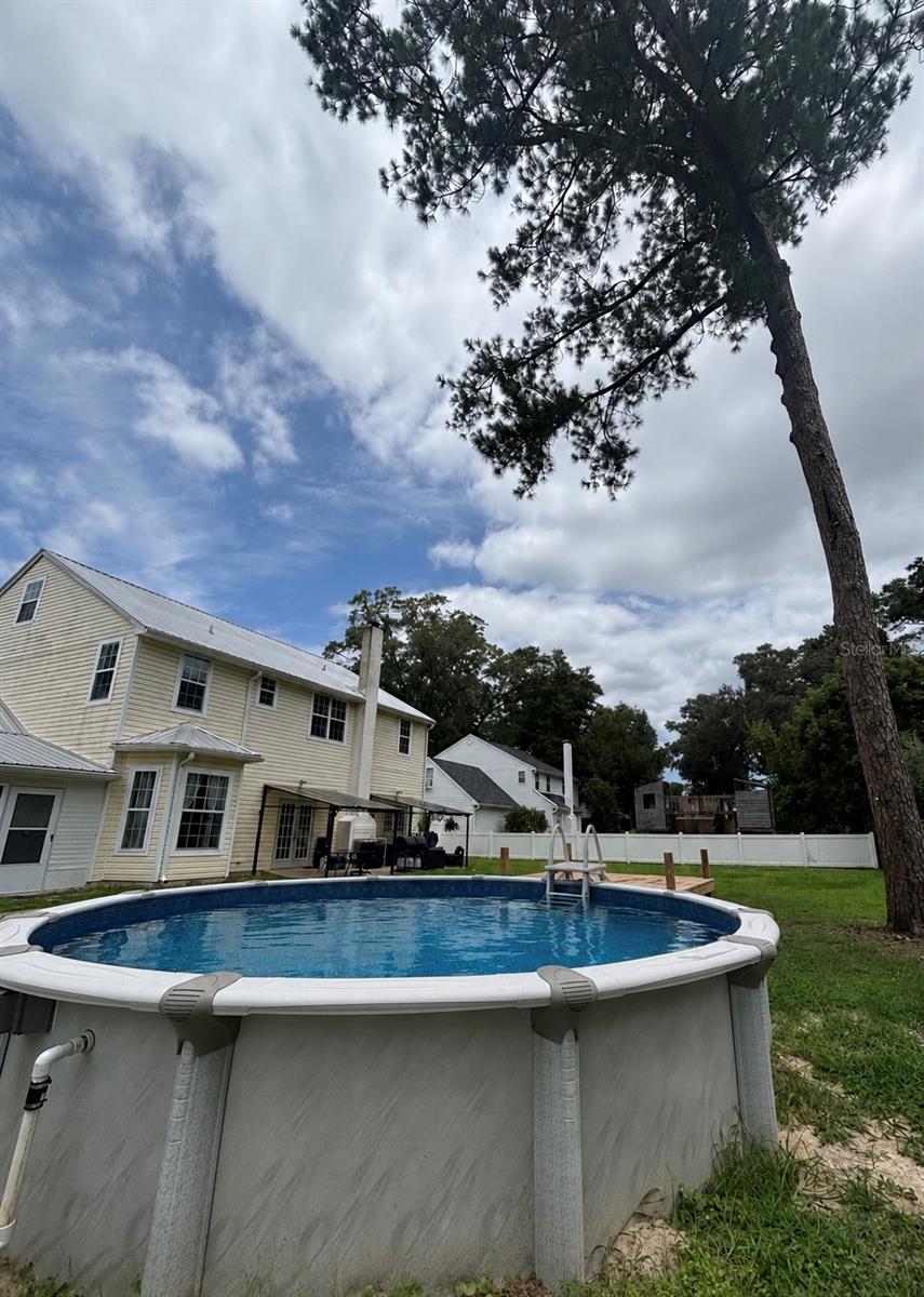 PEPPERTREE VILLAGE - Residential