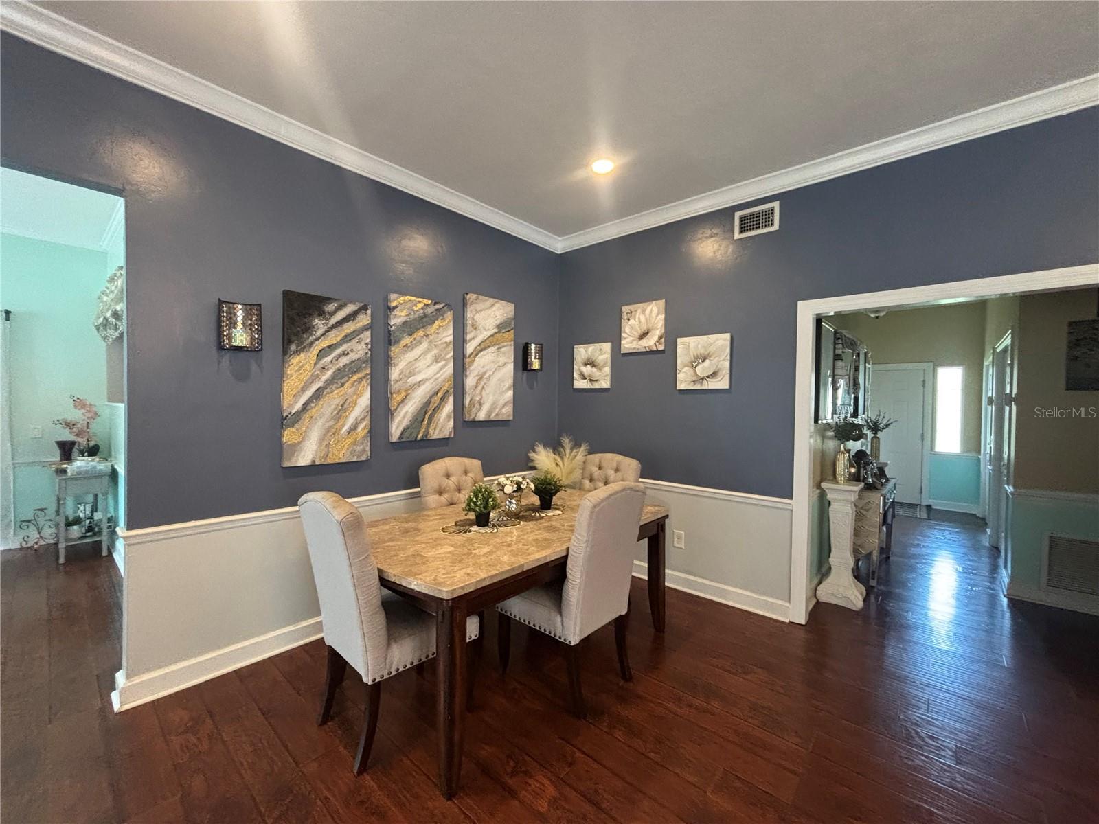 PEPPERTREE VILLAGE - Residential