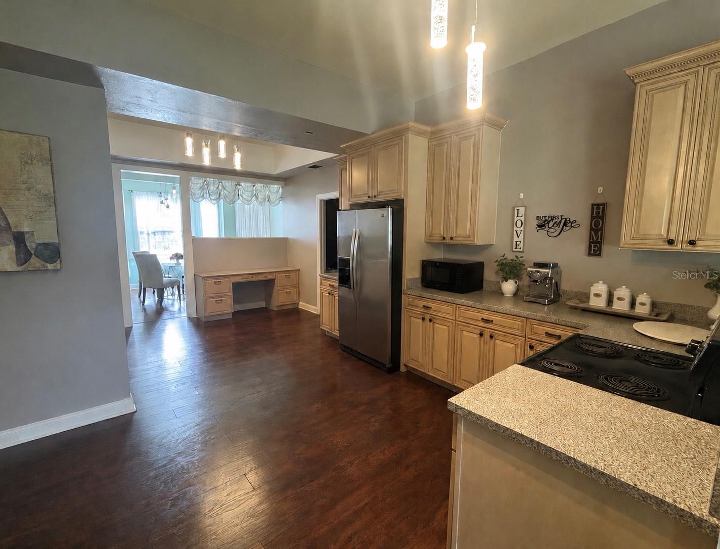 PEPPERTREE VILLAGE - Residential