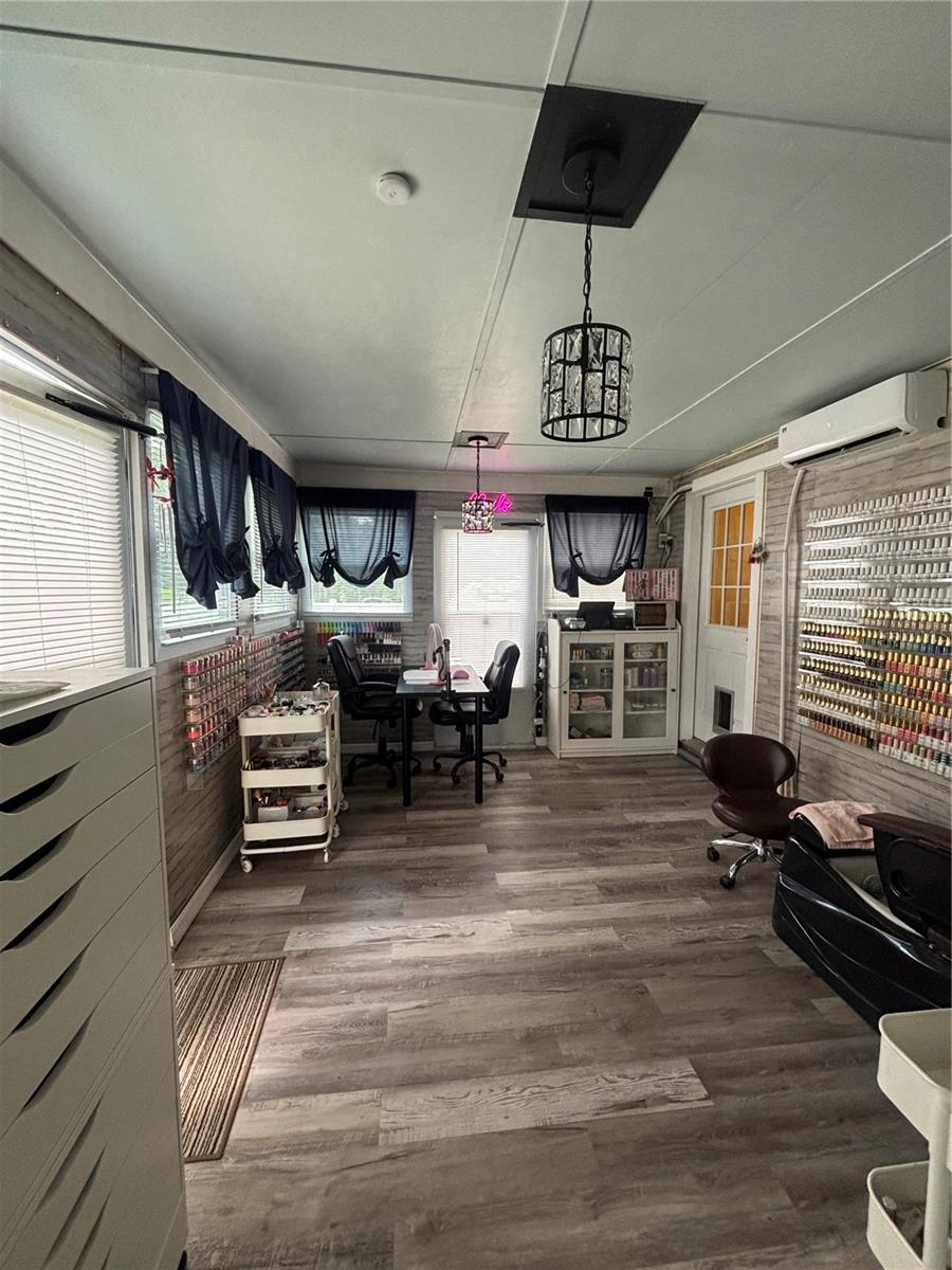 PEPPERTREE VILLAGE - Residential