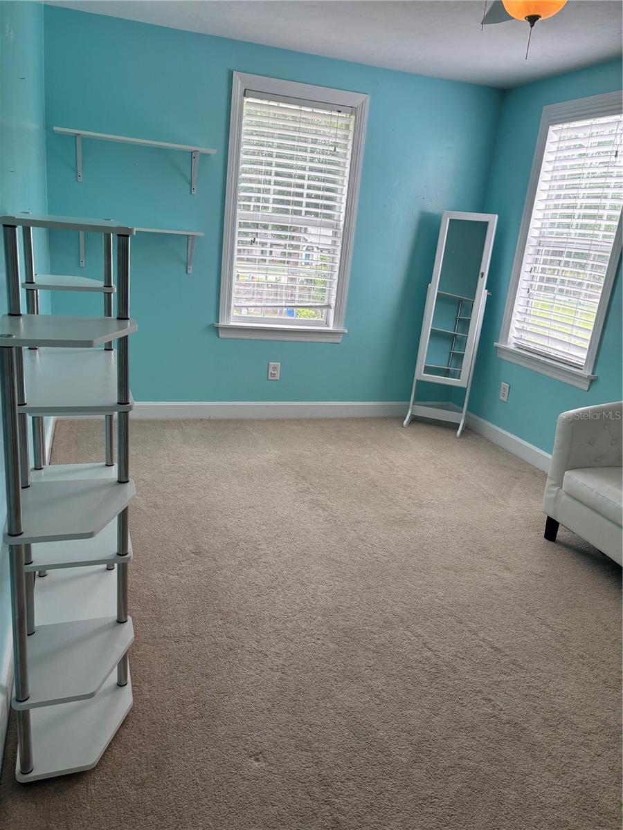 PEPPERTREE VILLAGE - Residential