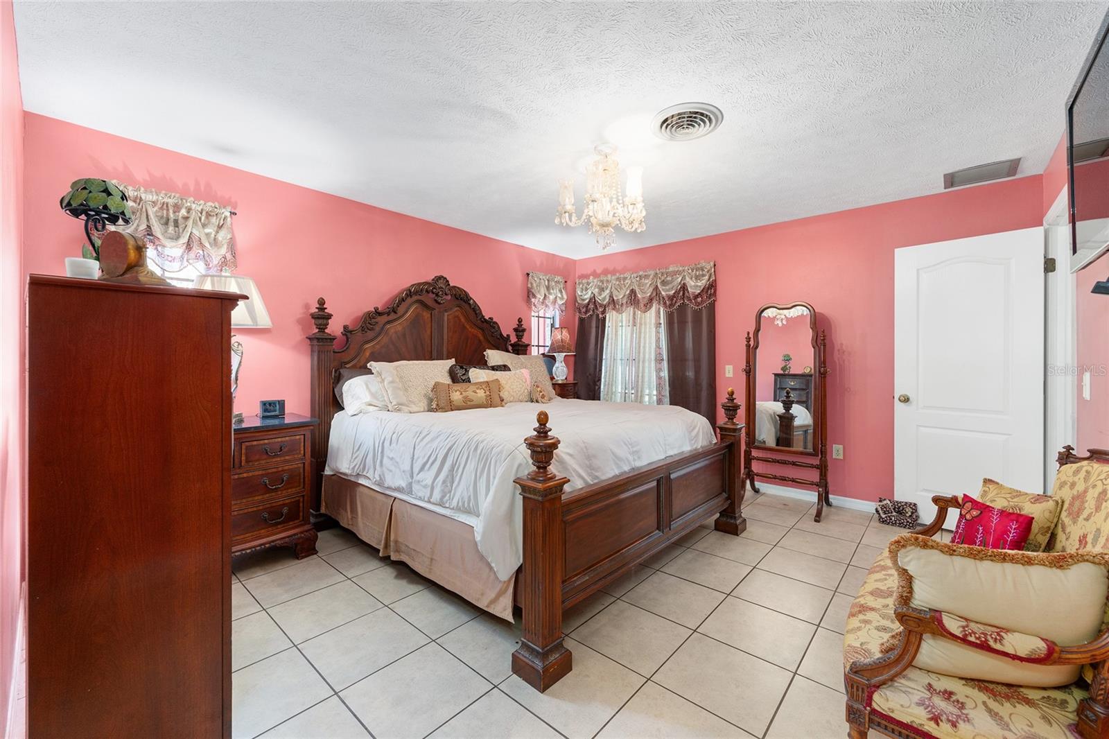 MILLWOOD ACRES - Residential