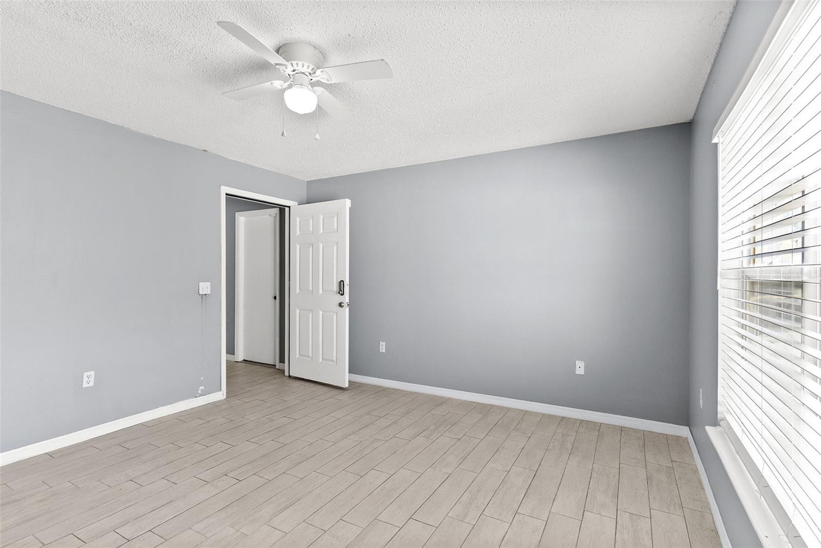 HOLLY HILL ESTATES - Residential