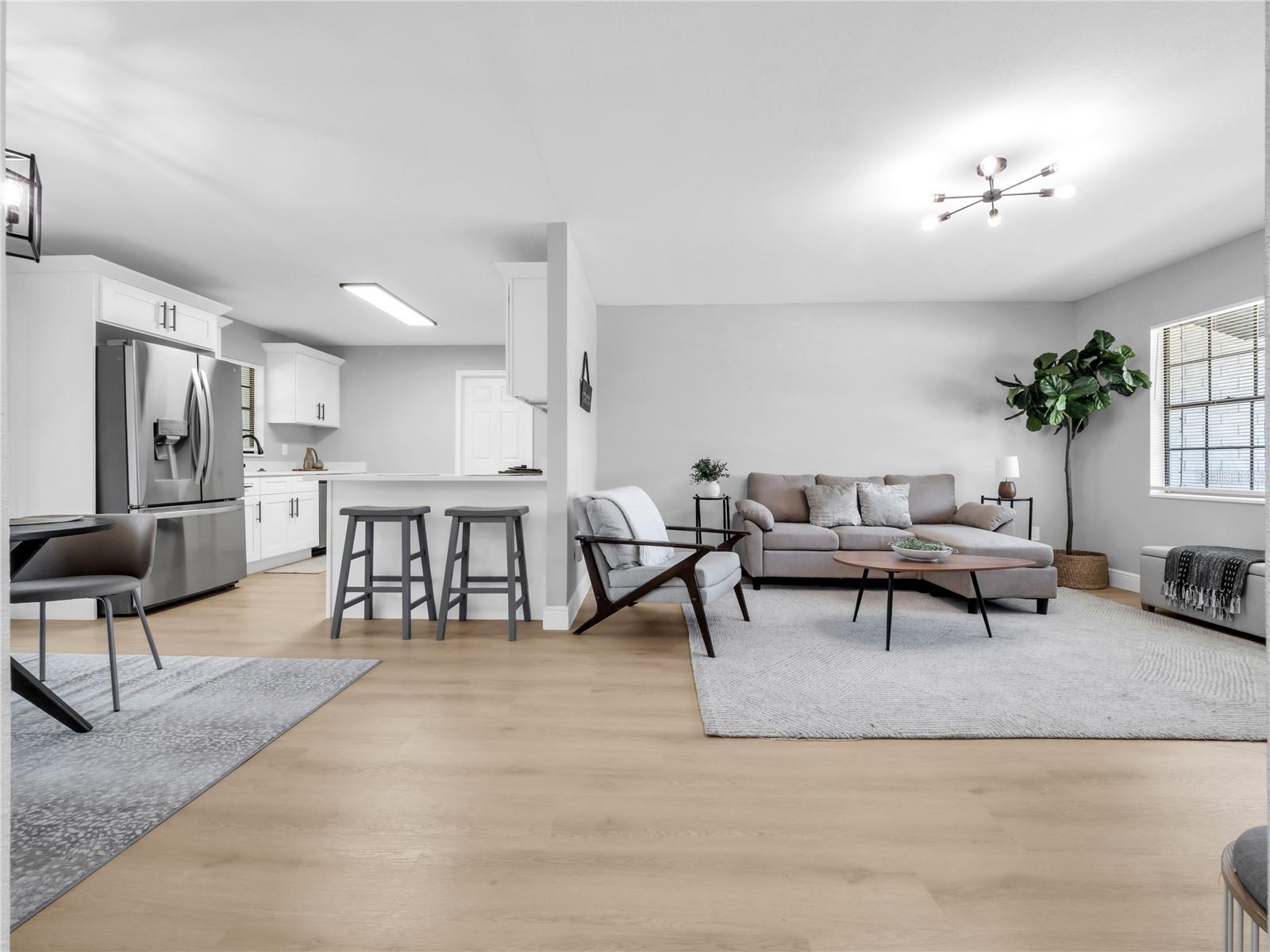 PRESIDENTIAL MANOR UNIT 2B - Residential