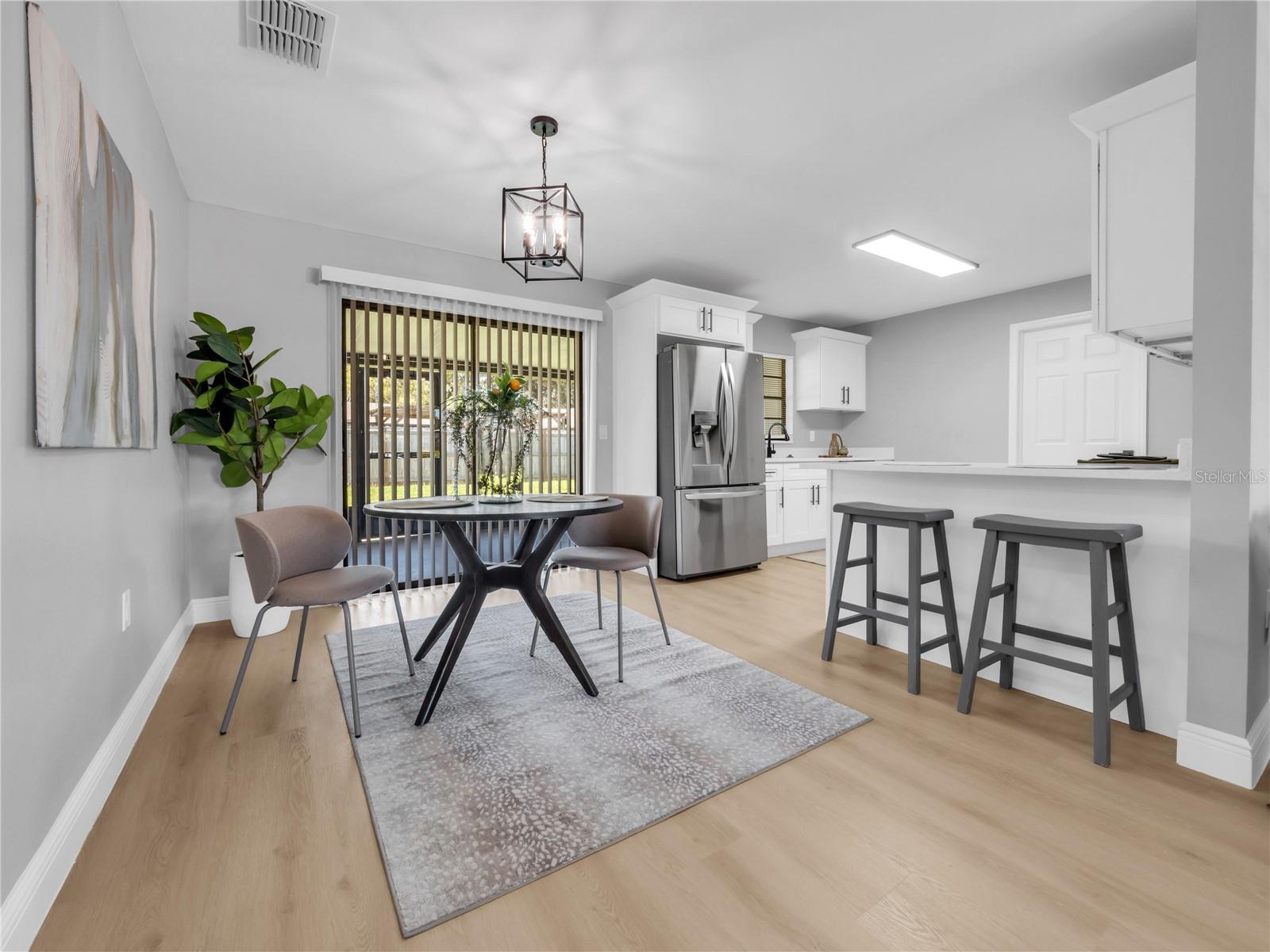 PRESIDENTIAL MANOR UNIT 2B - Residential