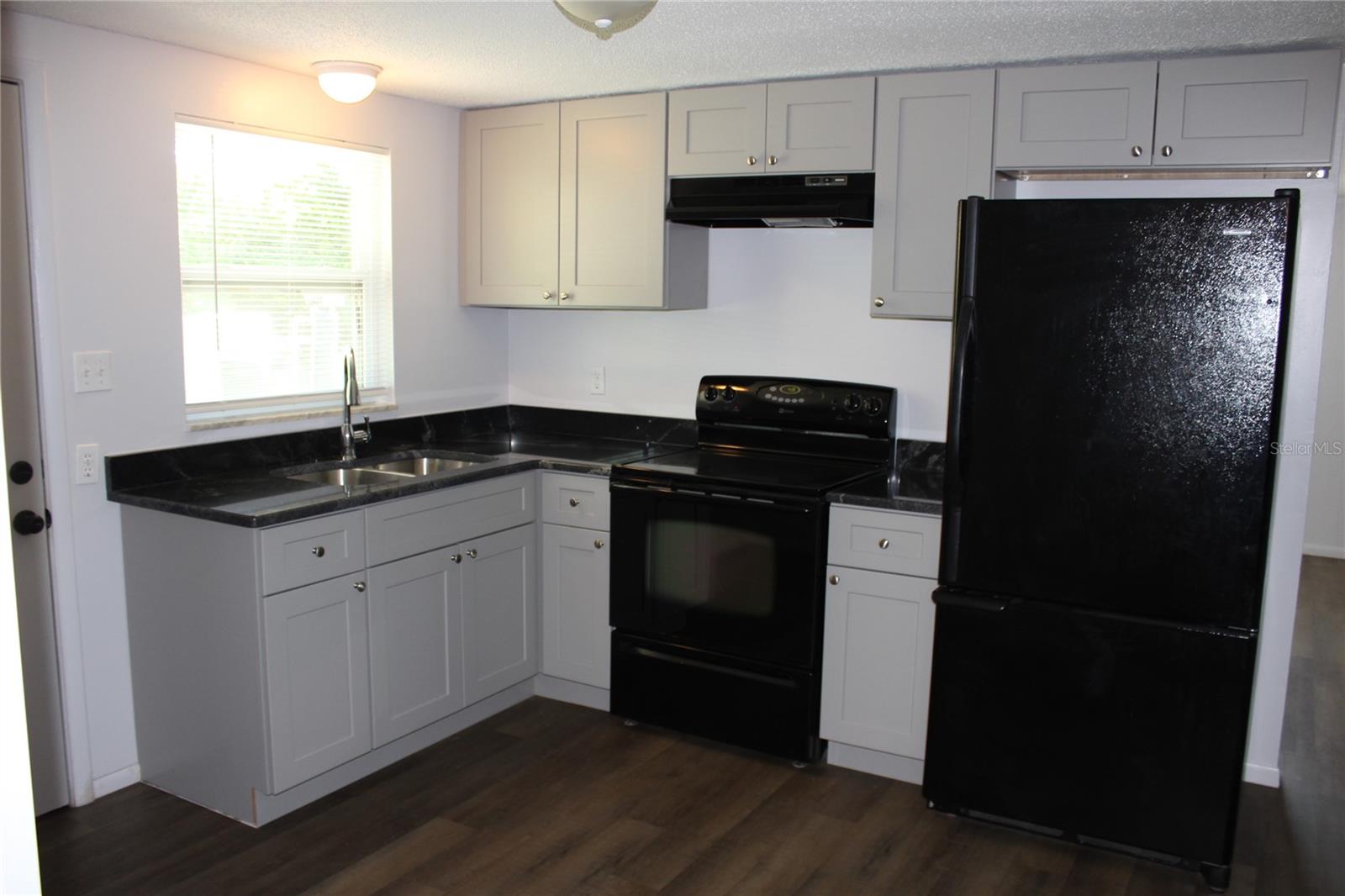 PEACE RIVER SHORES - Residential Income