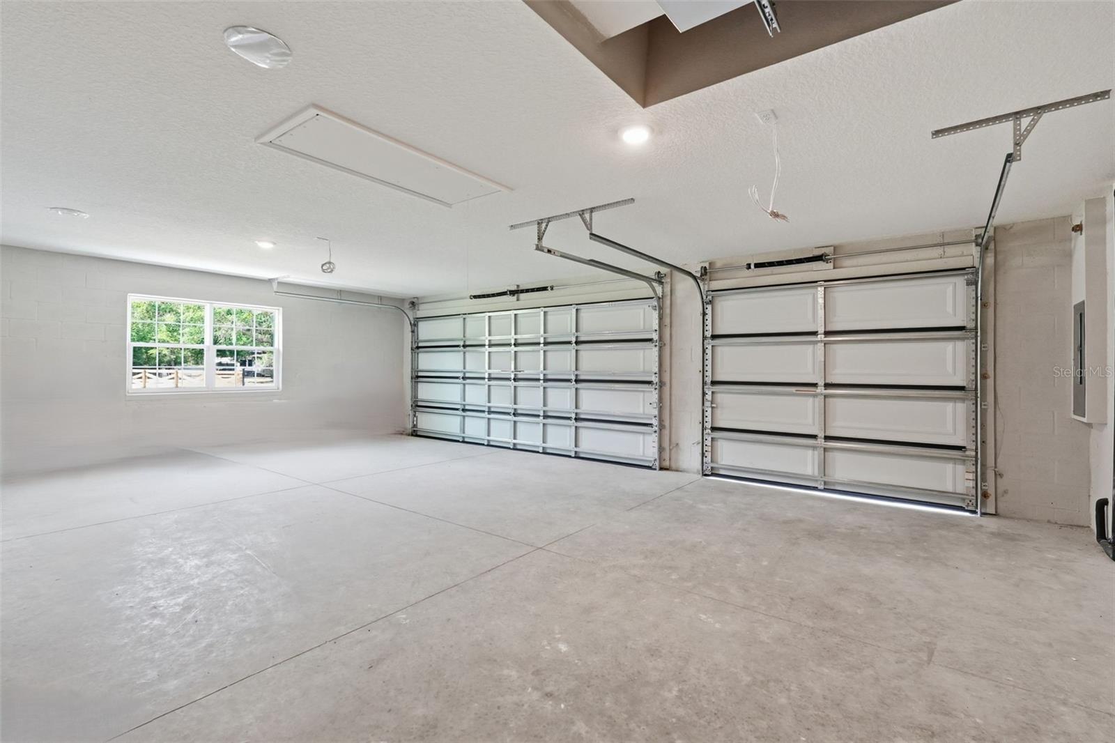 GARDEN GROVE - Residential