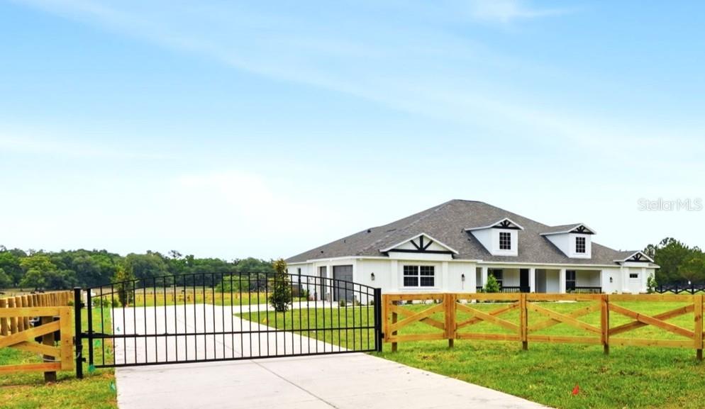 GARDEN GROVE - Residential