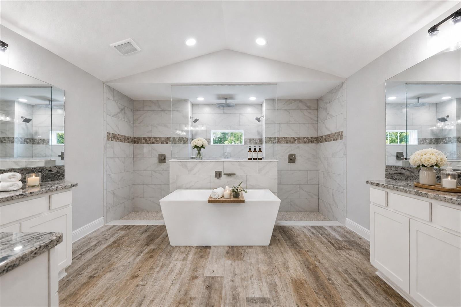 GARDEN GROVE - Residential