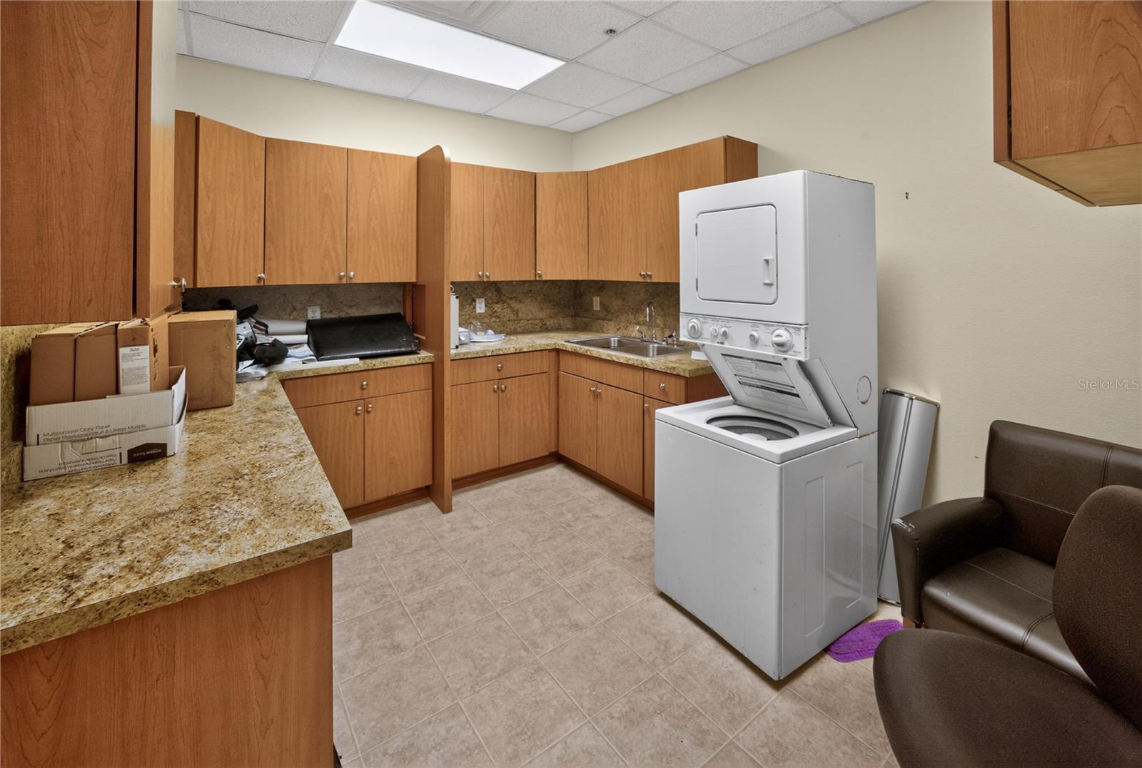 LADY LAKE SUMMIT MEDICAL PARK - Commercial Sale