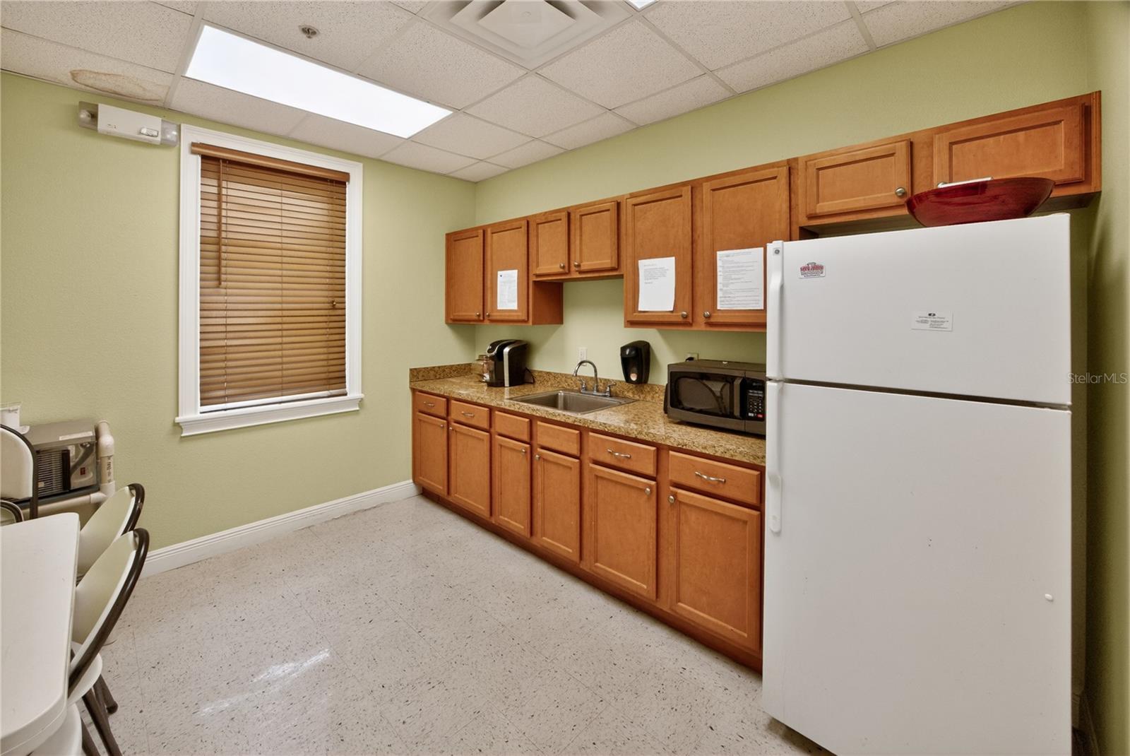 LADY LAKE SUMMIT MEDICAL PARK - Commercial Sale