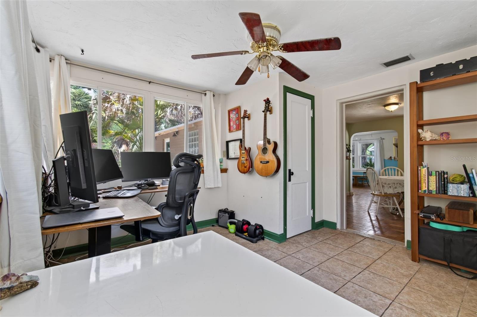 GAINESVILLE TOWN OF PINE PARK - Residential