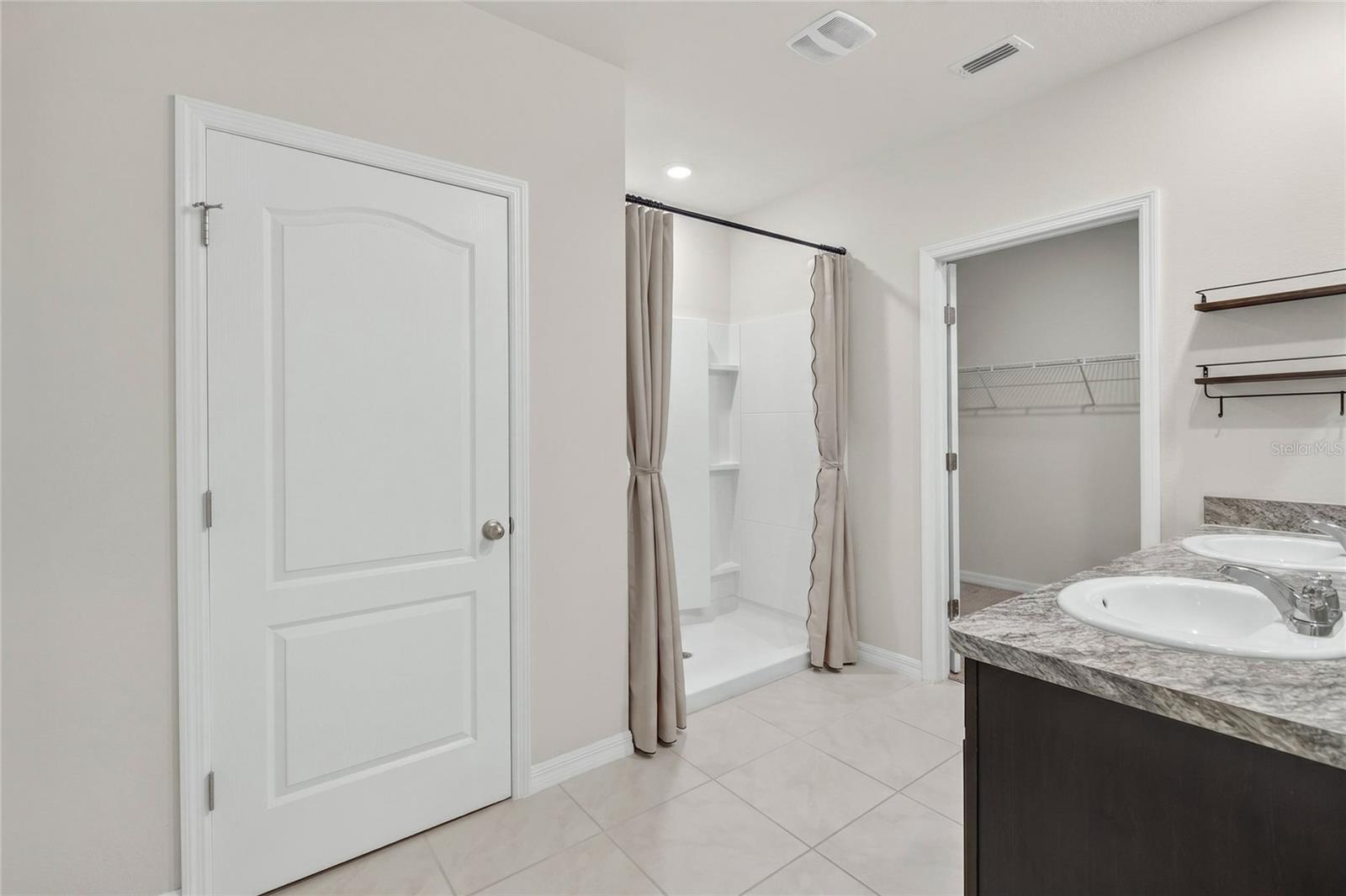 AUBURN GROVE PH 1 - Residential
