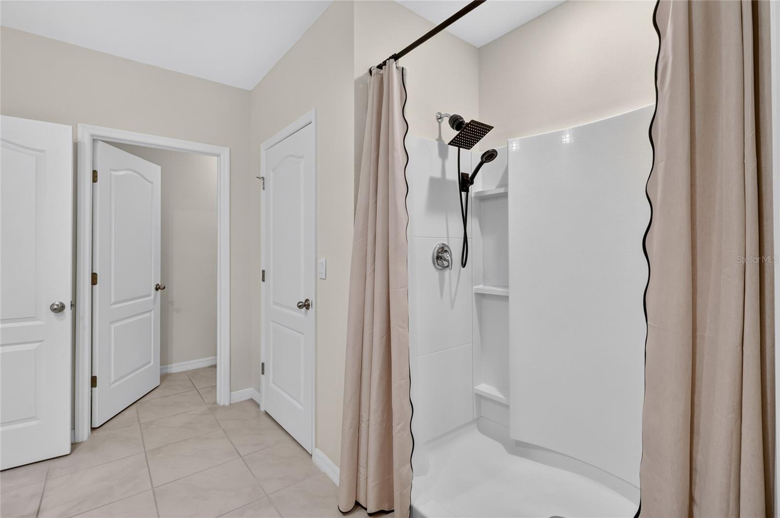 AUBURN GROVE PH 1 - Residential