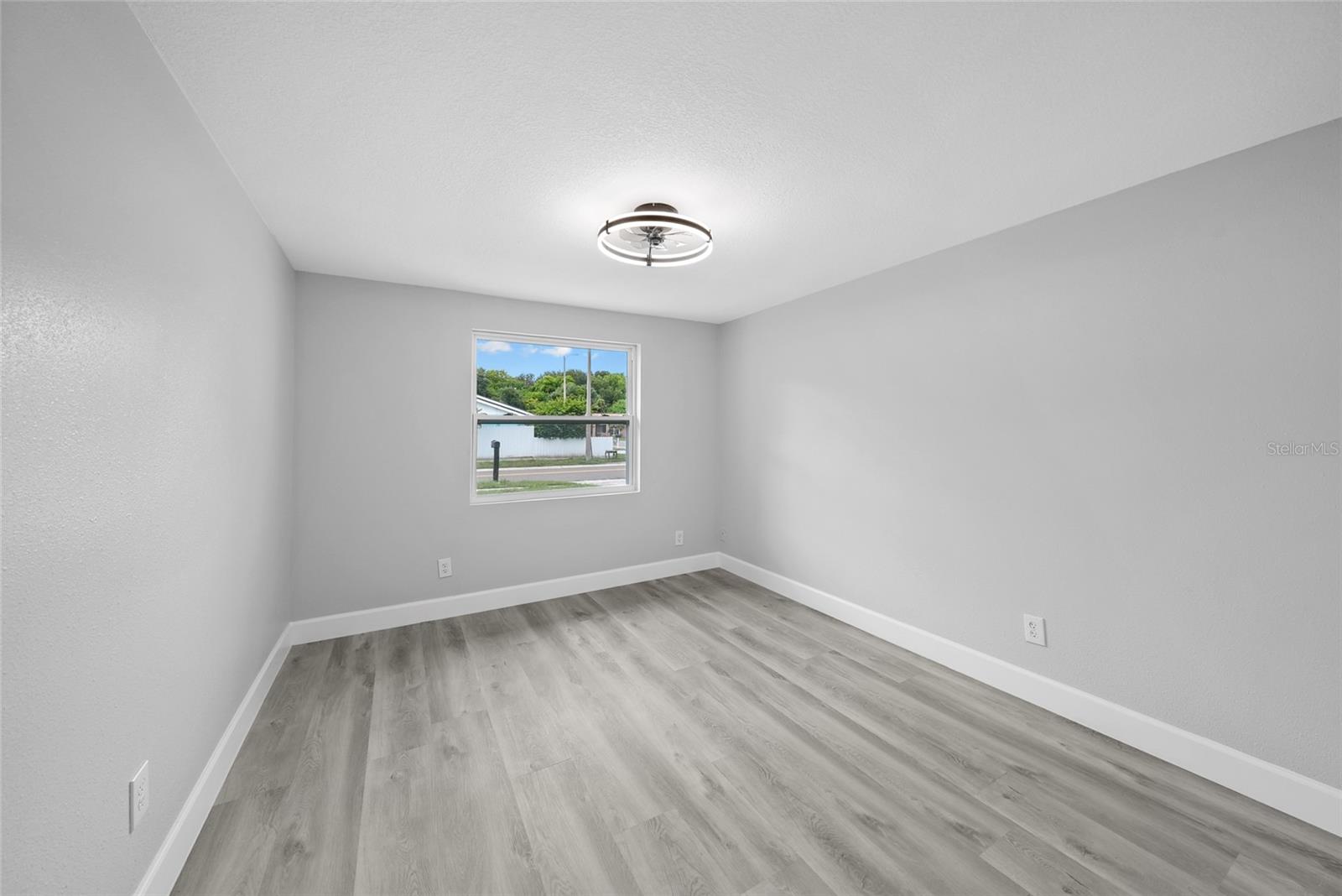 TIMBERLANE SUB UNIT 4 - Residential