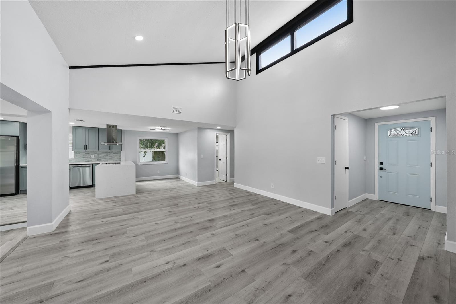 TIMBERLANE SUB UNIT 4 - Residential