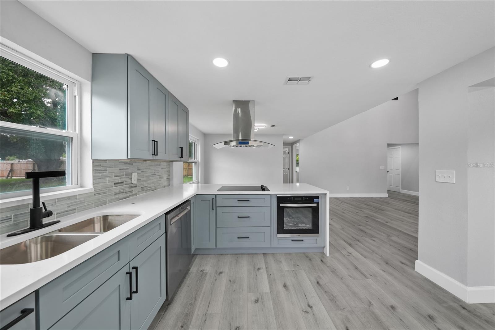 TIMBERLANE SUB UNIT 4 - Residential