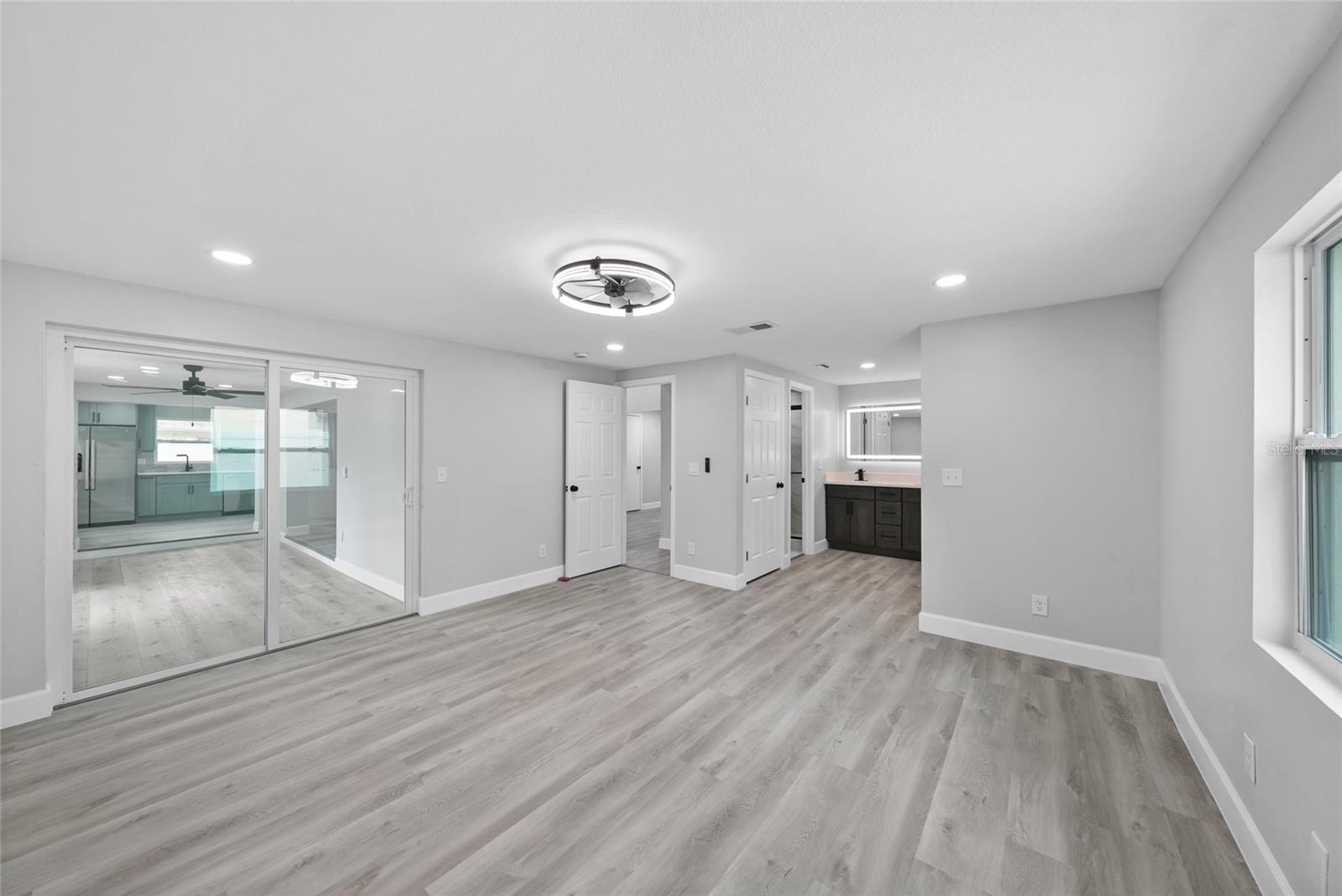 TIMBERLANE SUB UNIT 4 - Residential