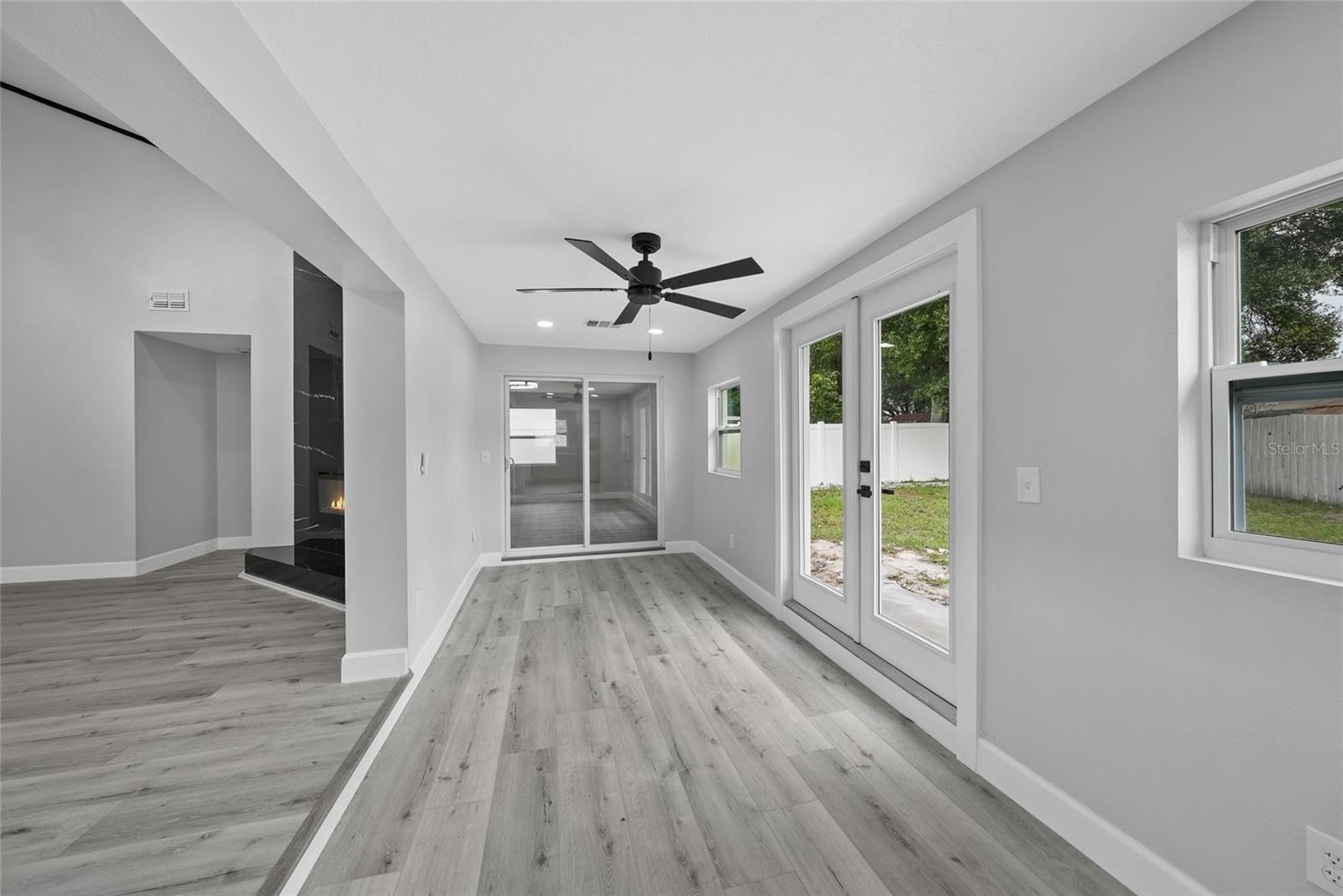 TIMBERLANE SUB UNIT 4 - Residential