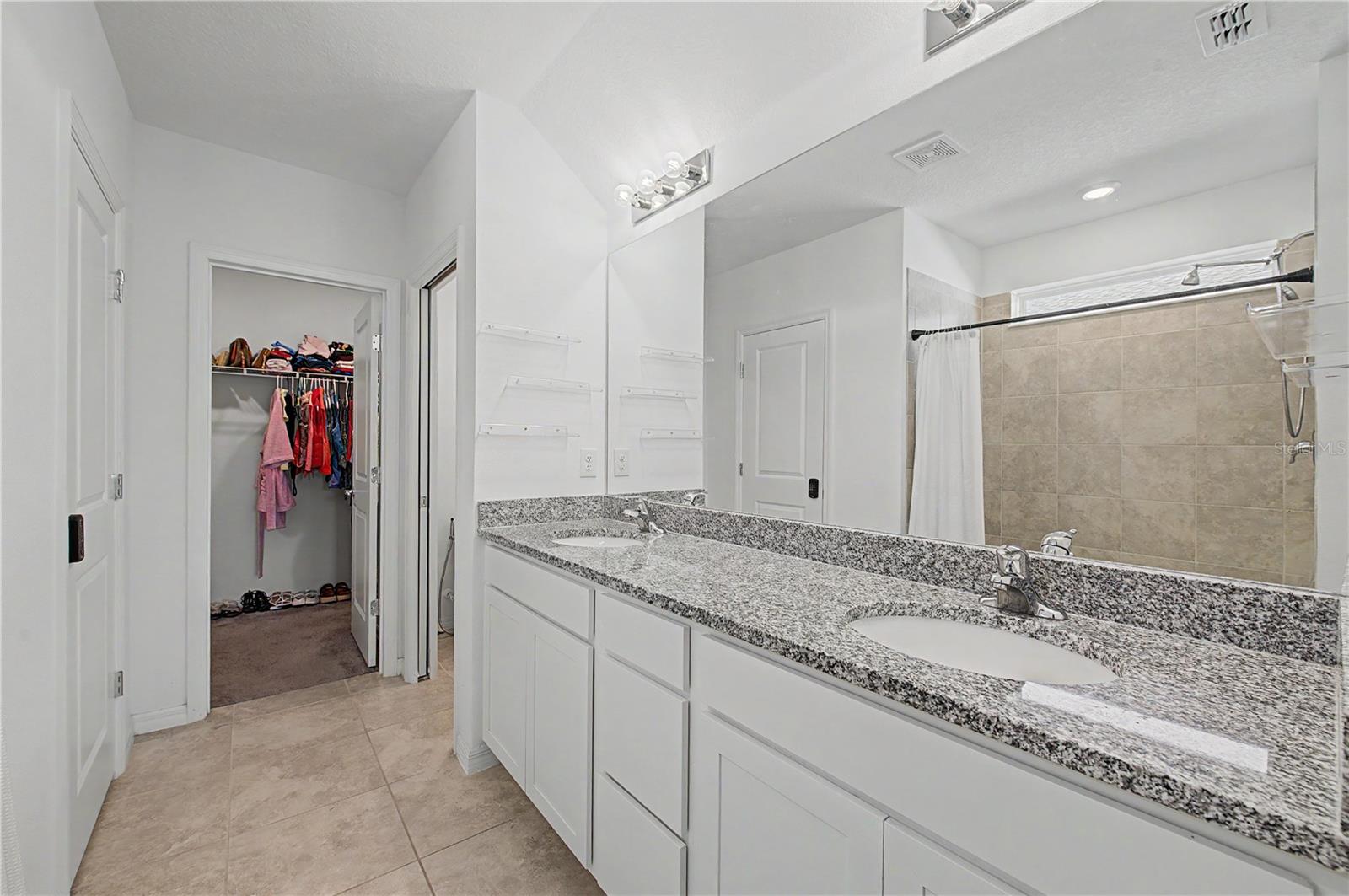 NORTH PARK ISLE PH 1A - Residential