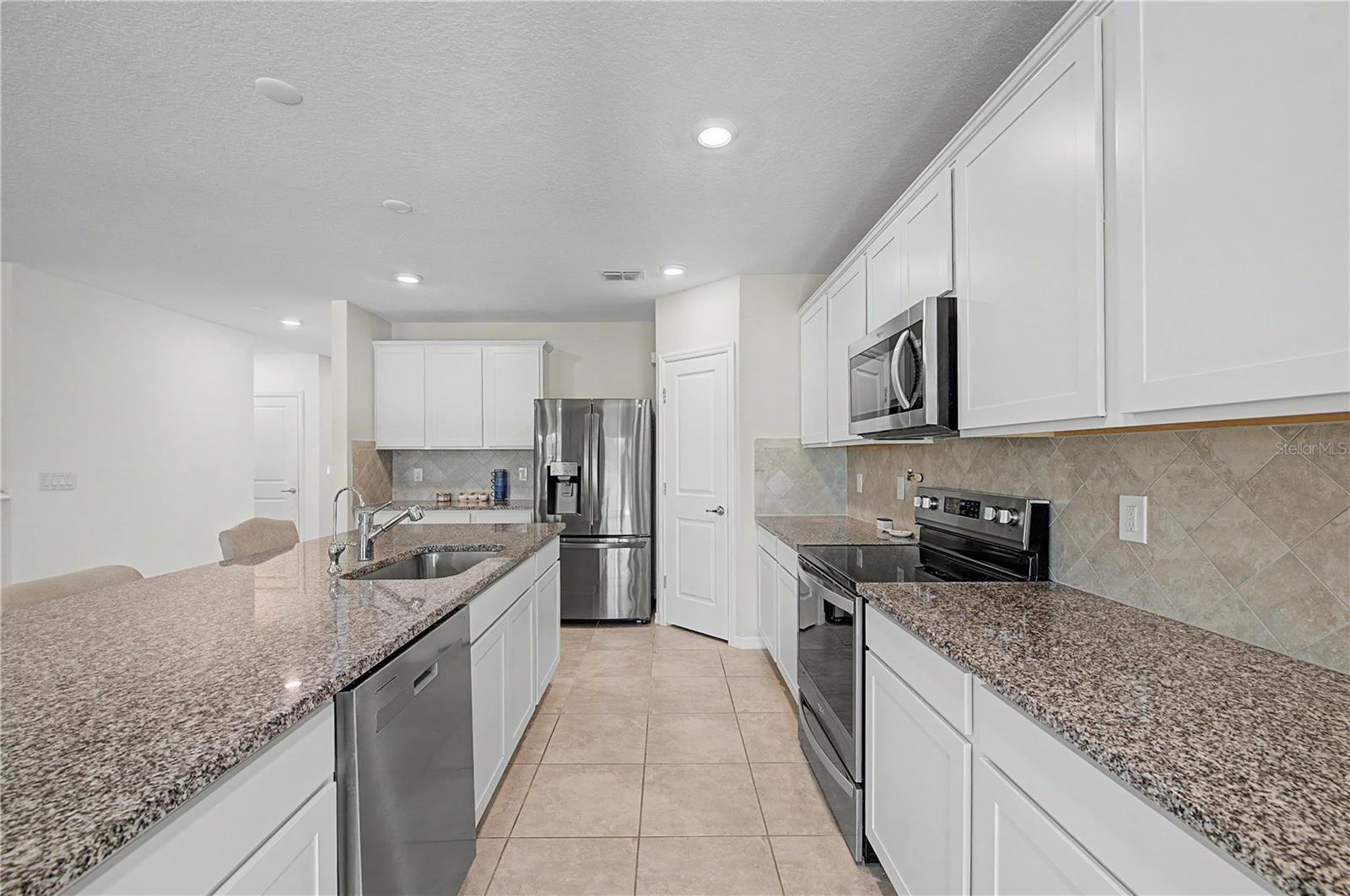 NORTH PARK ISLE PH 1A - Residential