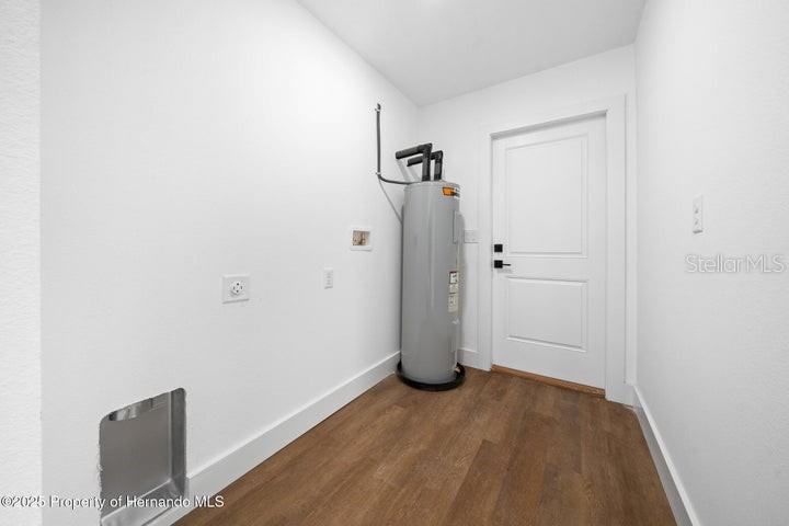 ROYAL HIGHLANDS UNIT 7 - Residential