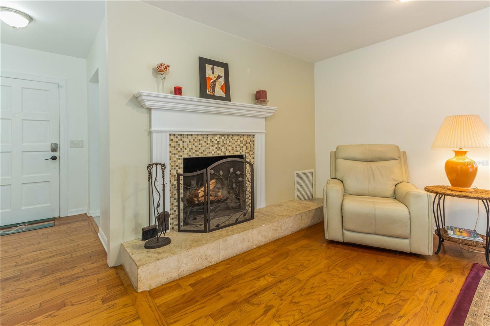 HARBOR HILLS 1ST ADD - Residential Lease