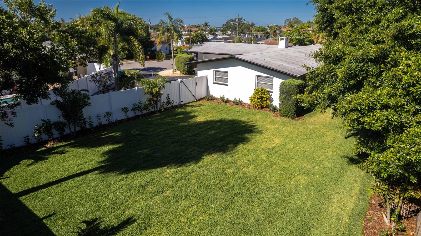 HARBOR HILLS 1ST ADD - Residential Lease