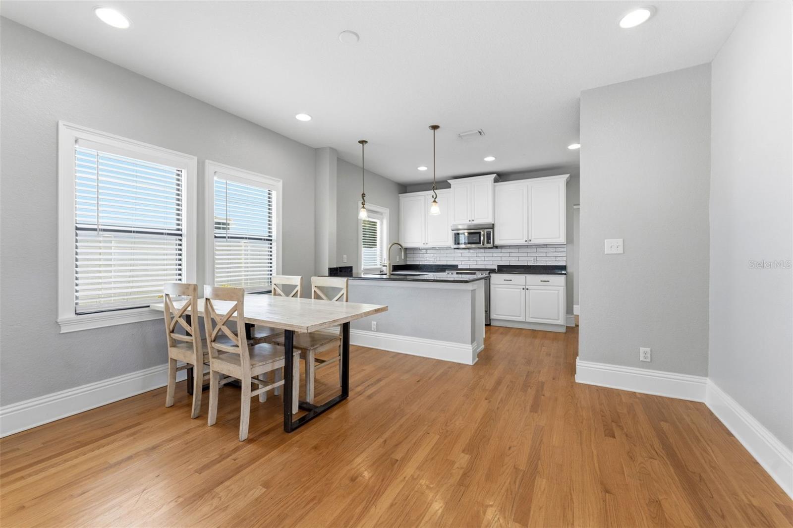 HOLDENS SIMMS RESUB OF - Residential