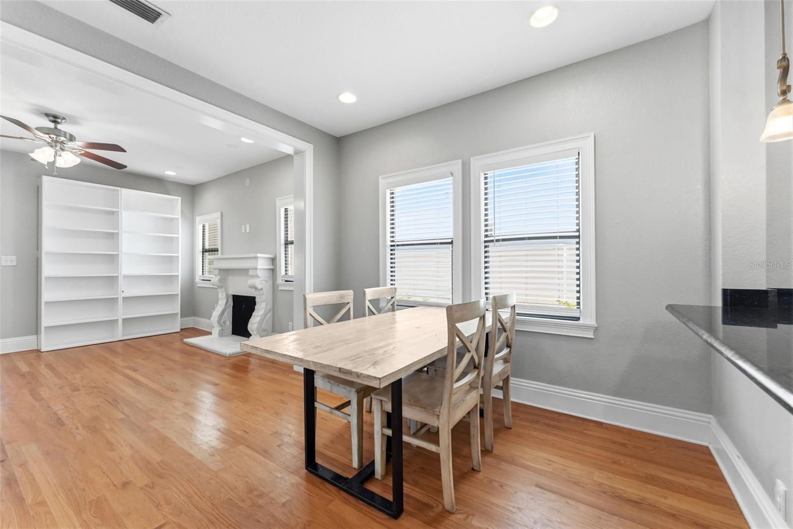 HOLDENS SIMMS RESUB OF - Residential