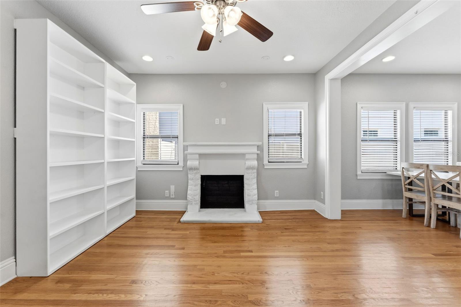 HOLDENS SIMMS RESUB OF - Residential
