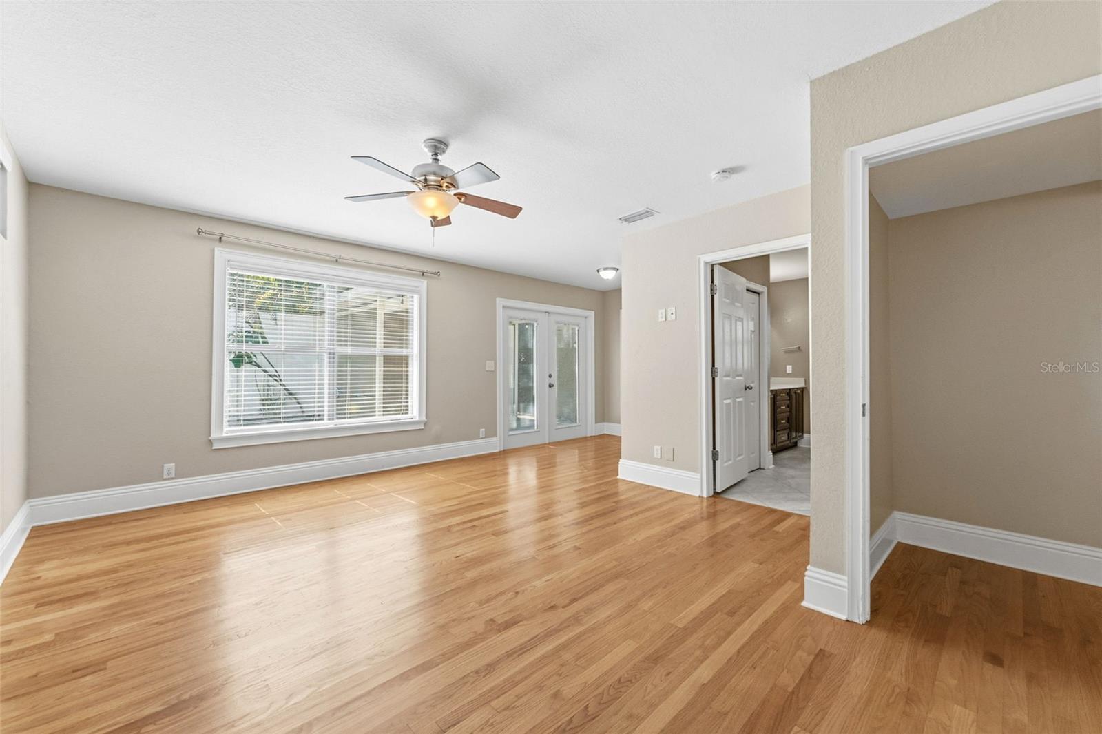HOLDENS SIMMS RESUB OF - Residential