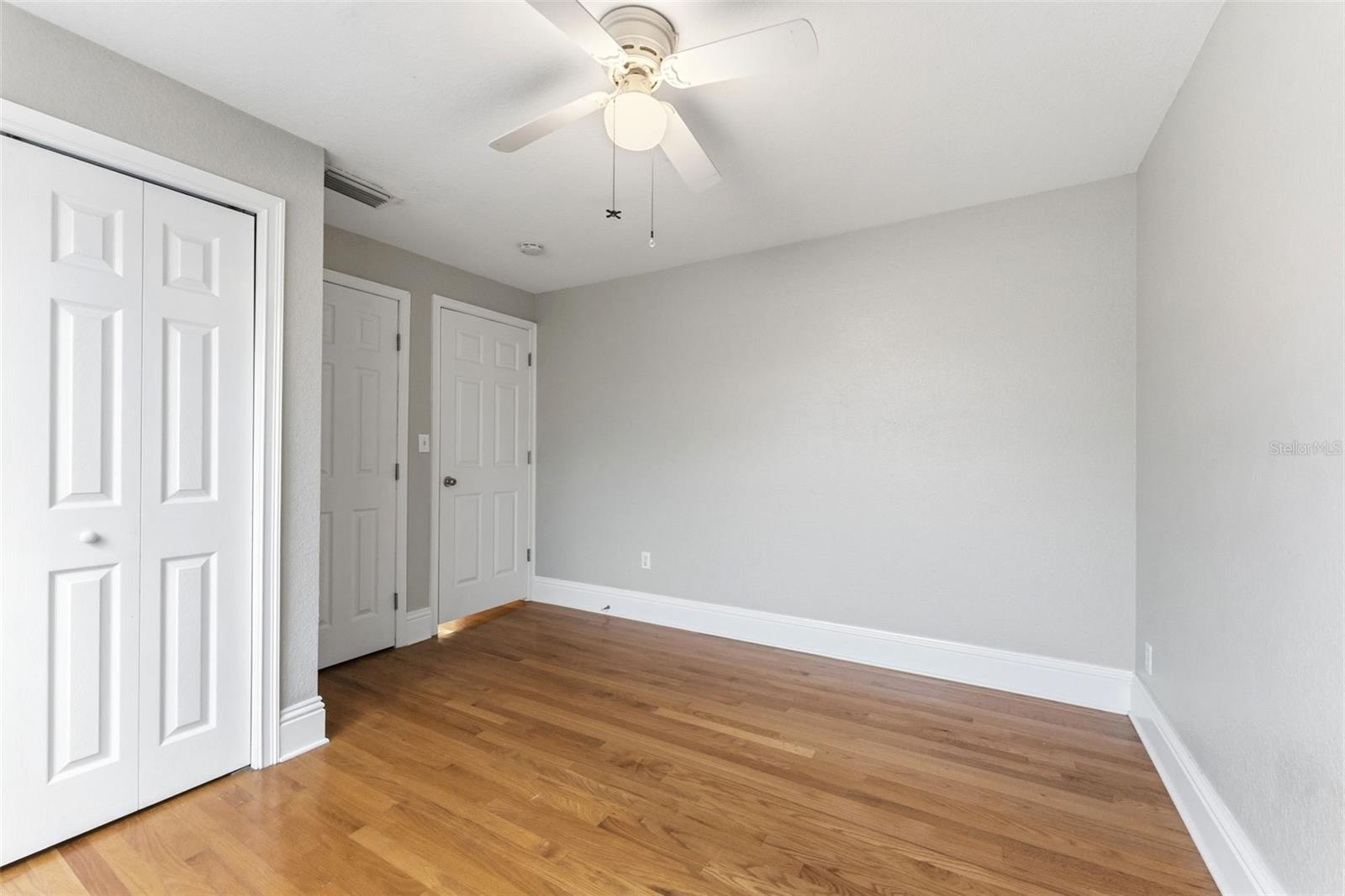 HOLDENS SIMMS RESUB OF - Residential