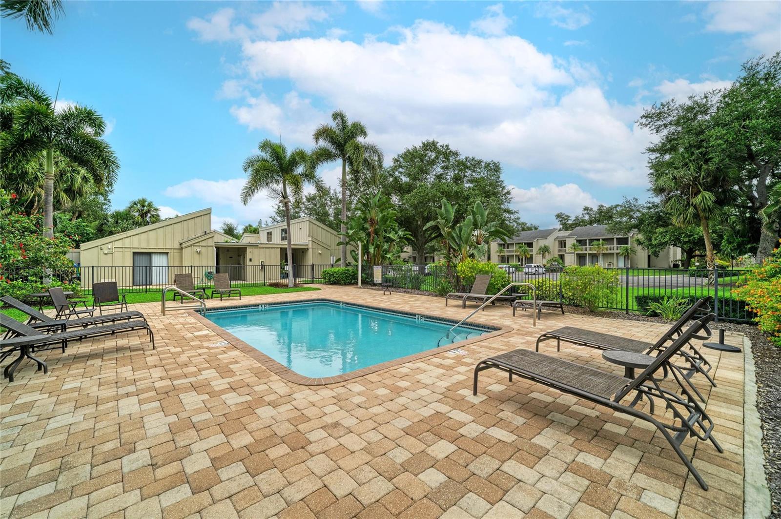 CORDOVA GARDENS II - Residential