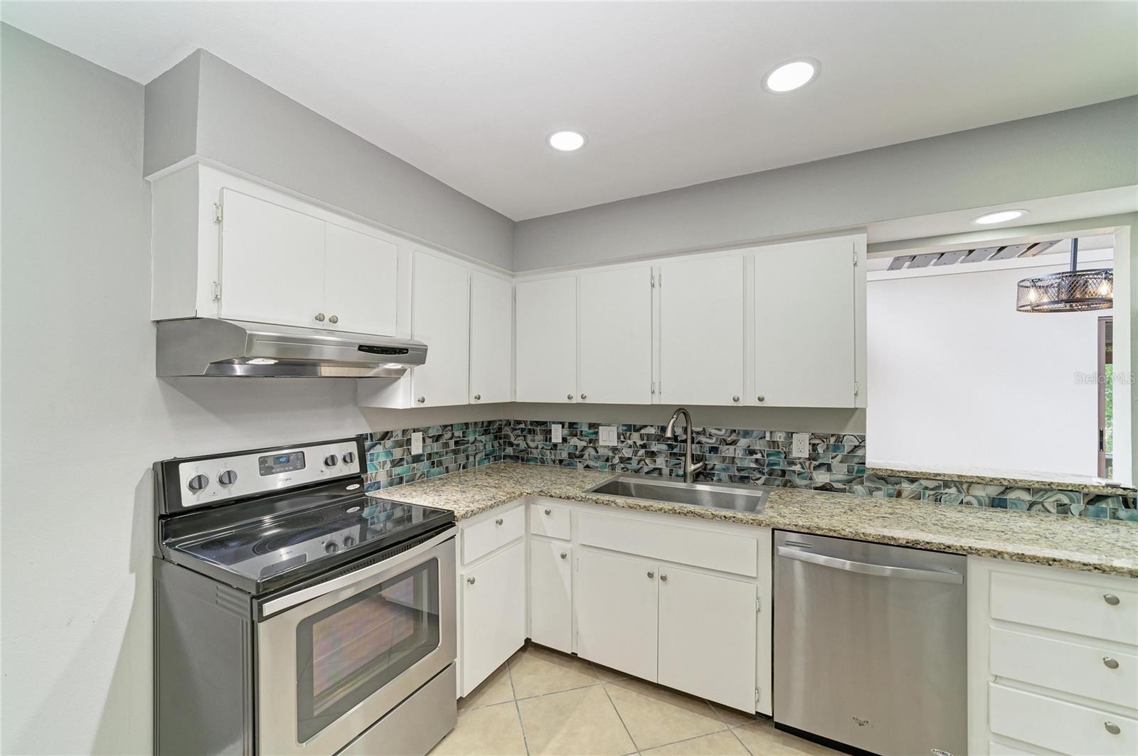 CORDOVA GARDENS II - Residential