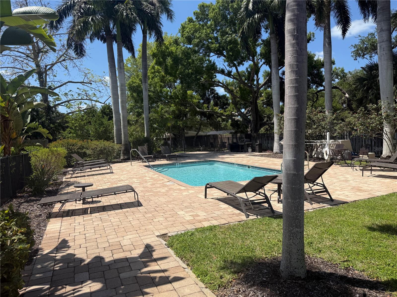 CORDOVA GARDENS II - Residential
