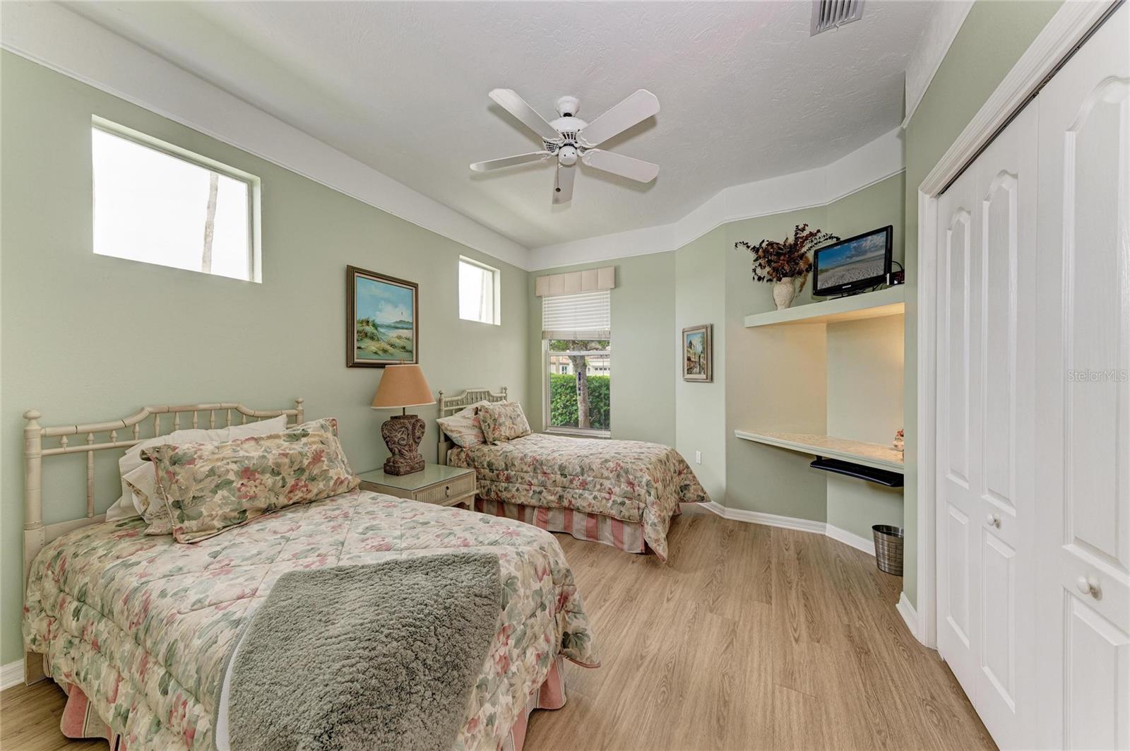 MIRA LAGO AT PALMER RANCH PH 3 - Residential